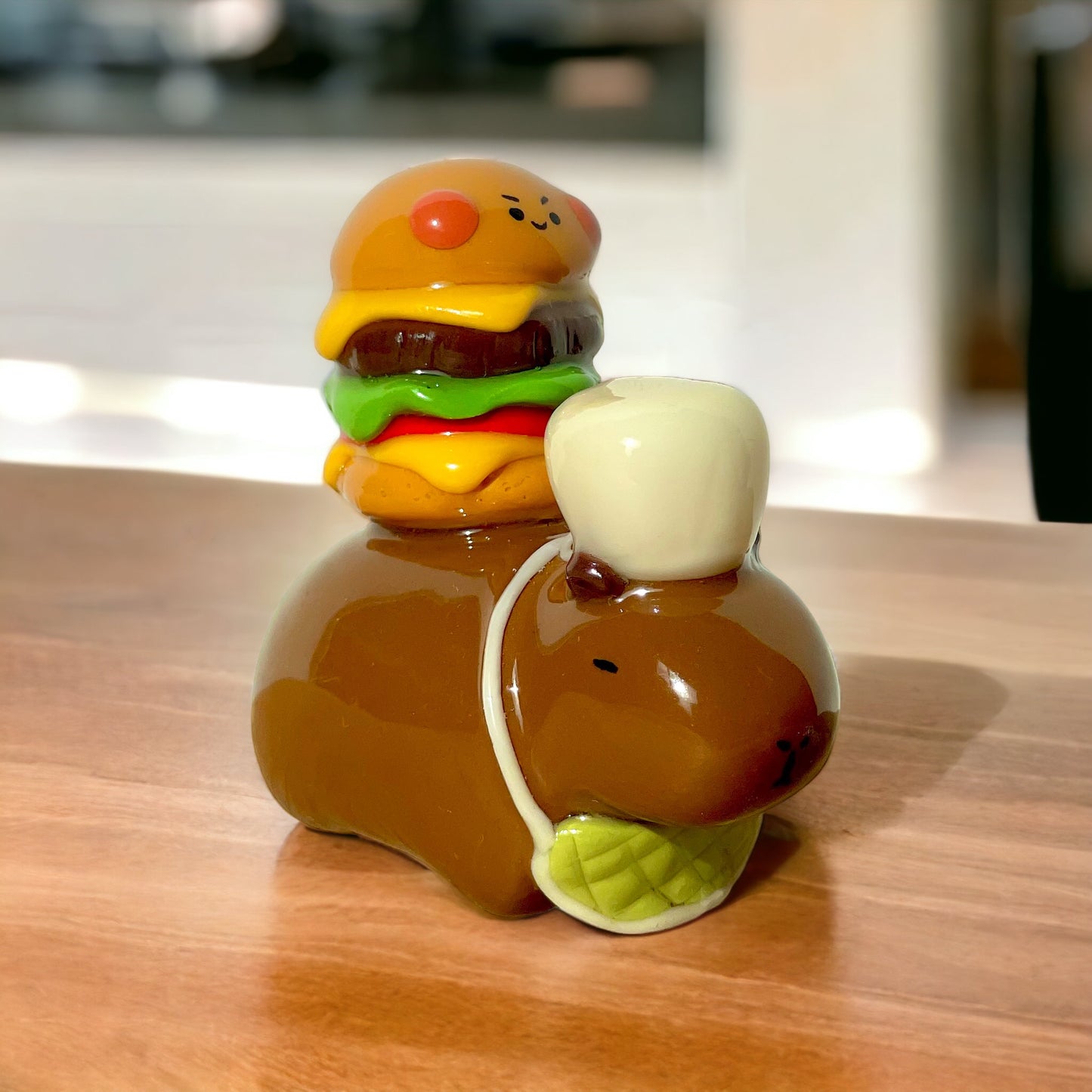 🧑‍🍳 Chef Capy with Burger 🍔