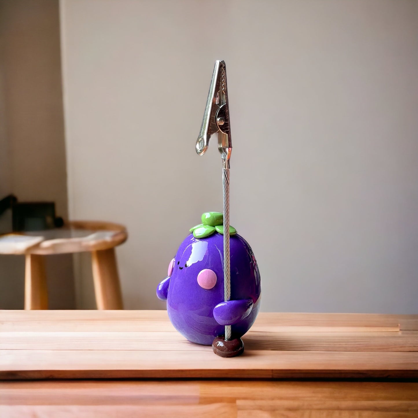 Eggy the Eggplant Memo Holder🍆